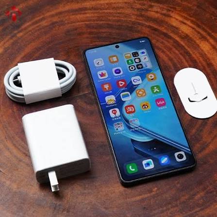 مراجعة هاتف vivo iQOO Z9 Turbo: وحش الألعاب ببطارية لا تُنضب!